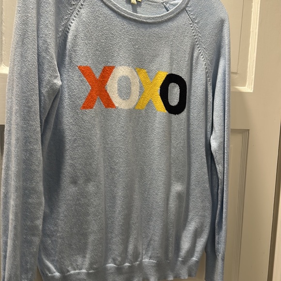 Long sleeve light blue sweater. - Picture 5 of 5